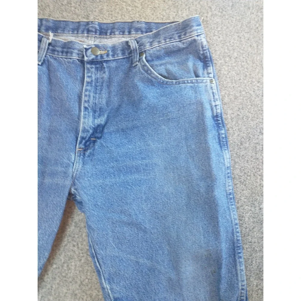 Wrangler Authentic Jeans Mens 36x28 Blue Straight Leg Distressed 96501DS Denim